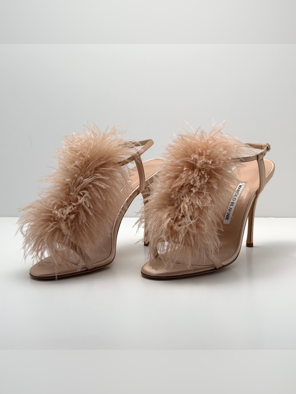 Manolo Blahnik Blush Feather-Trim Slingback Heels - NIB EU38 - Picture 3 of 9